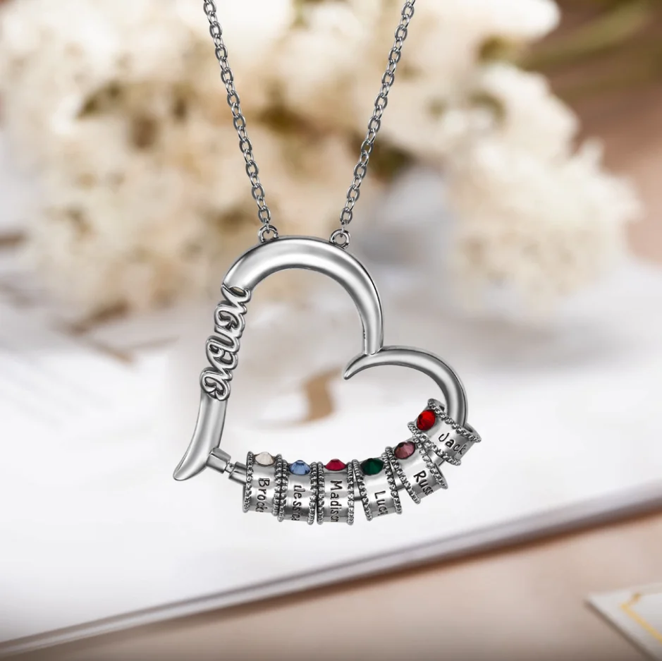 Personalized Mom Necklace — Heart Hero Shot