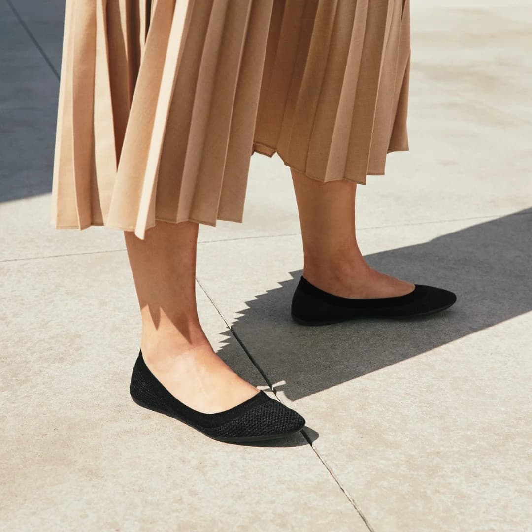 Black Flats — Lifestyle In-Use Shot