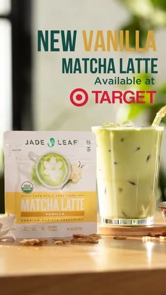 Jade Leaf Matcha Vanilla Latte — Product & Drink Hero